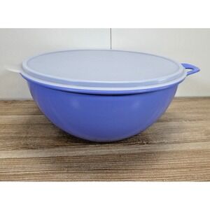 Tupperware Thatsa Bowl 32-cup 7l in Rain Drop Blue with airtight lid